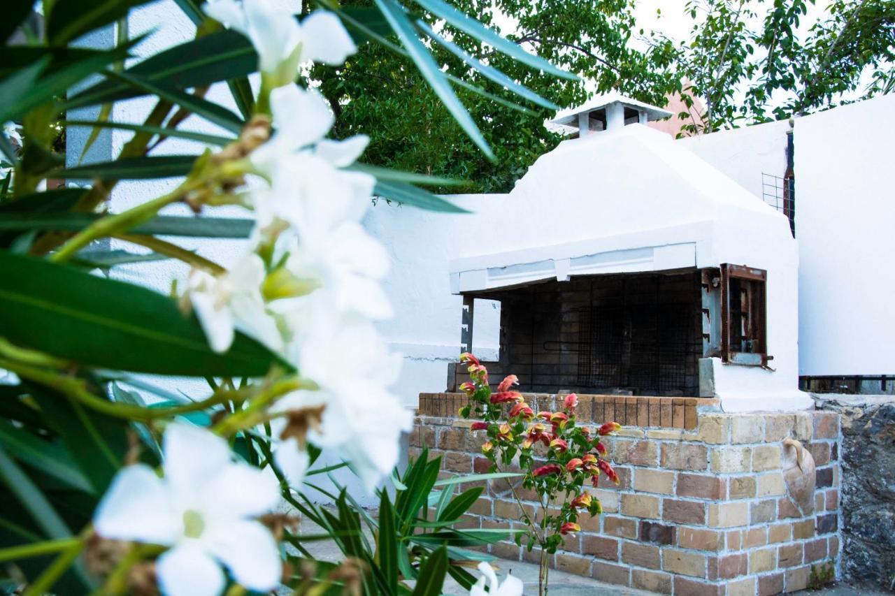 Villa Eros Vatos Ngoại thất bức ảnh